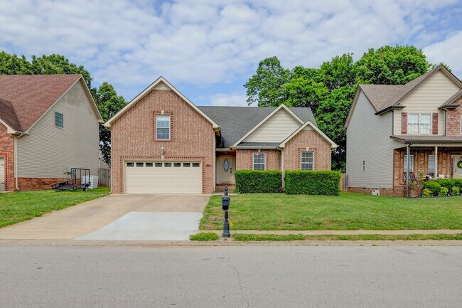 Building Photo - 2924 Brewster Drive