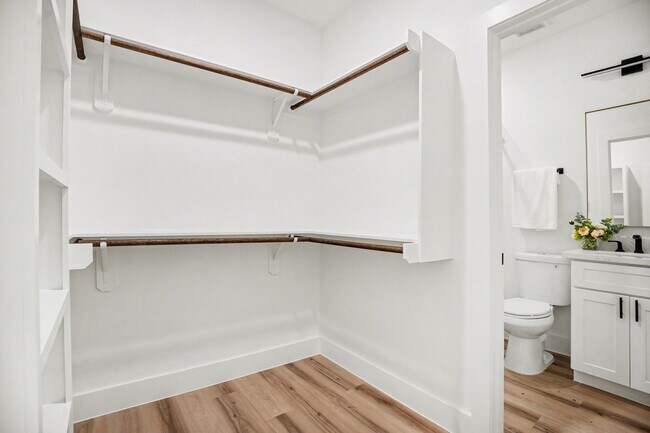 Building Photo - 115 Milby St