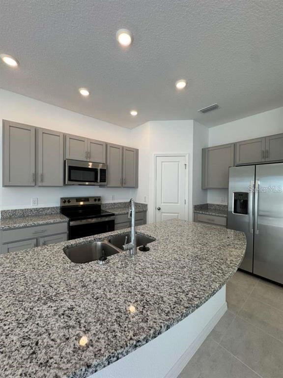 Building Photo - 7627 WATERSCAPE Dr