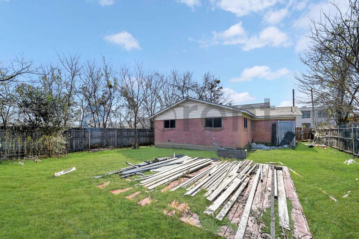 Building Photo - 5105 Willie St