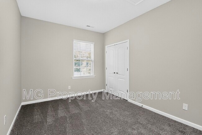 Building Photo - 15111 Brannock Hills Dr