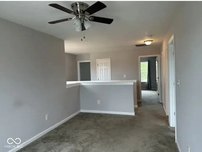 Building Photo - 2441 Shadowbrook Trce