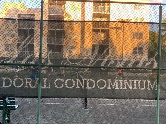 Building Photo - 8215 Lake Dr