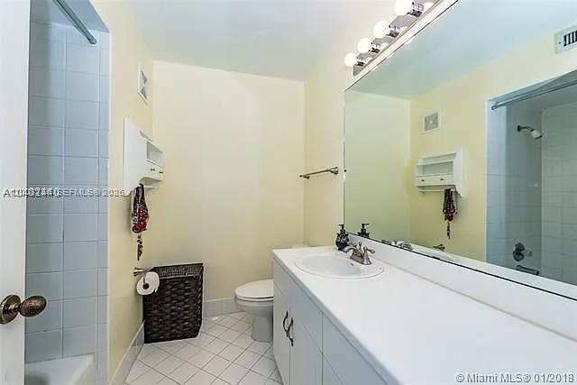 Building Photo - 3854 San Simeon Cir