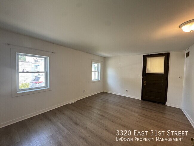 Building Photo - 3320 E 31st St
