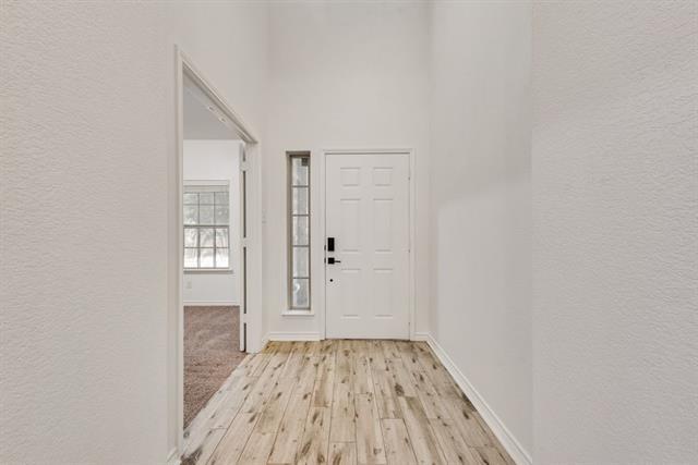 Building Photo - 1816 Castle Creek Dr