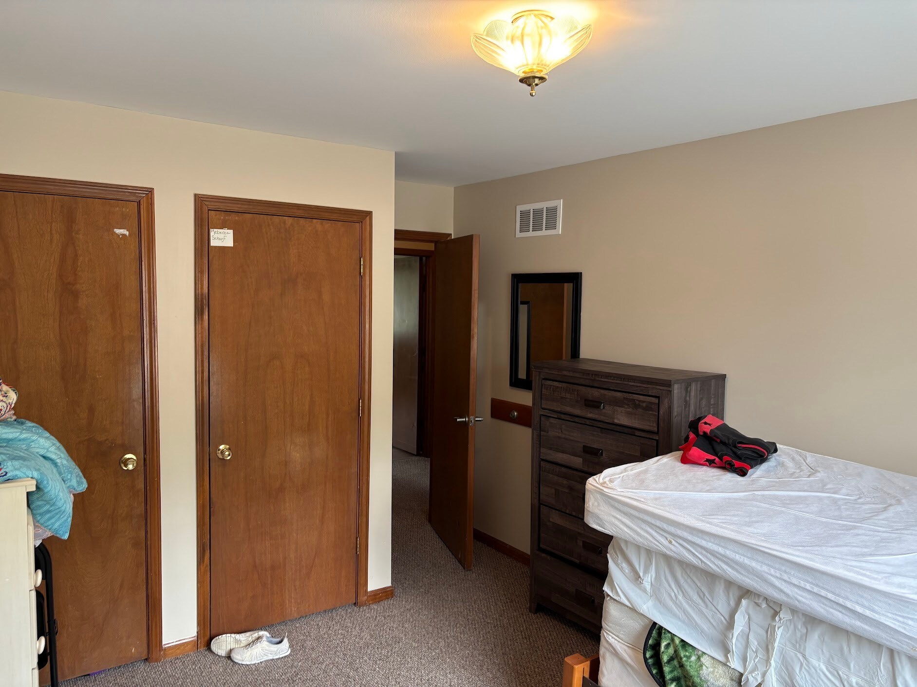 Building Photo - 50989 Middle River Dr