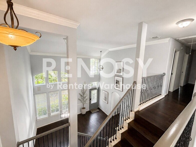 Building Photo - 16935 Jelly Park Stone Dr