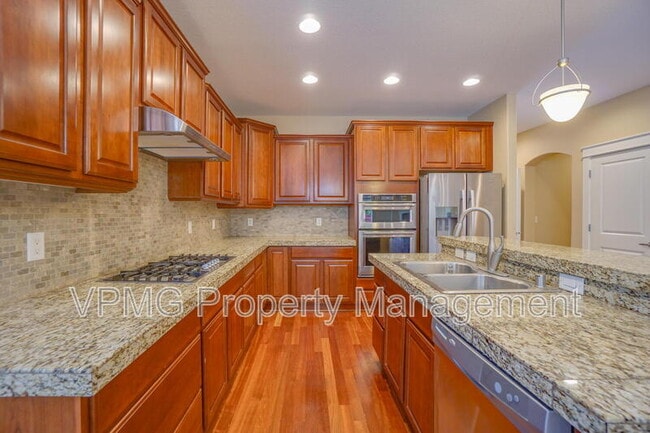 Building Photo - 1403 SE 194th Pl