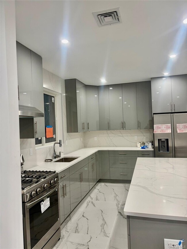 Building Photo - 15 Potomac St