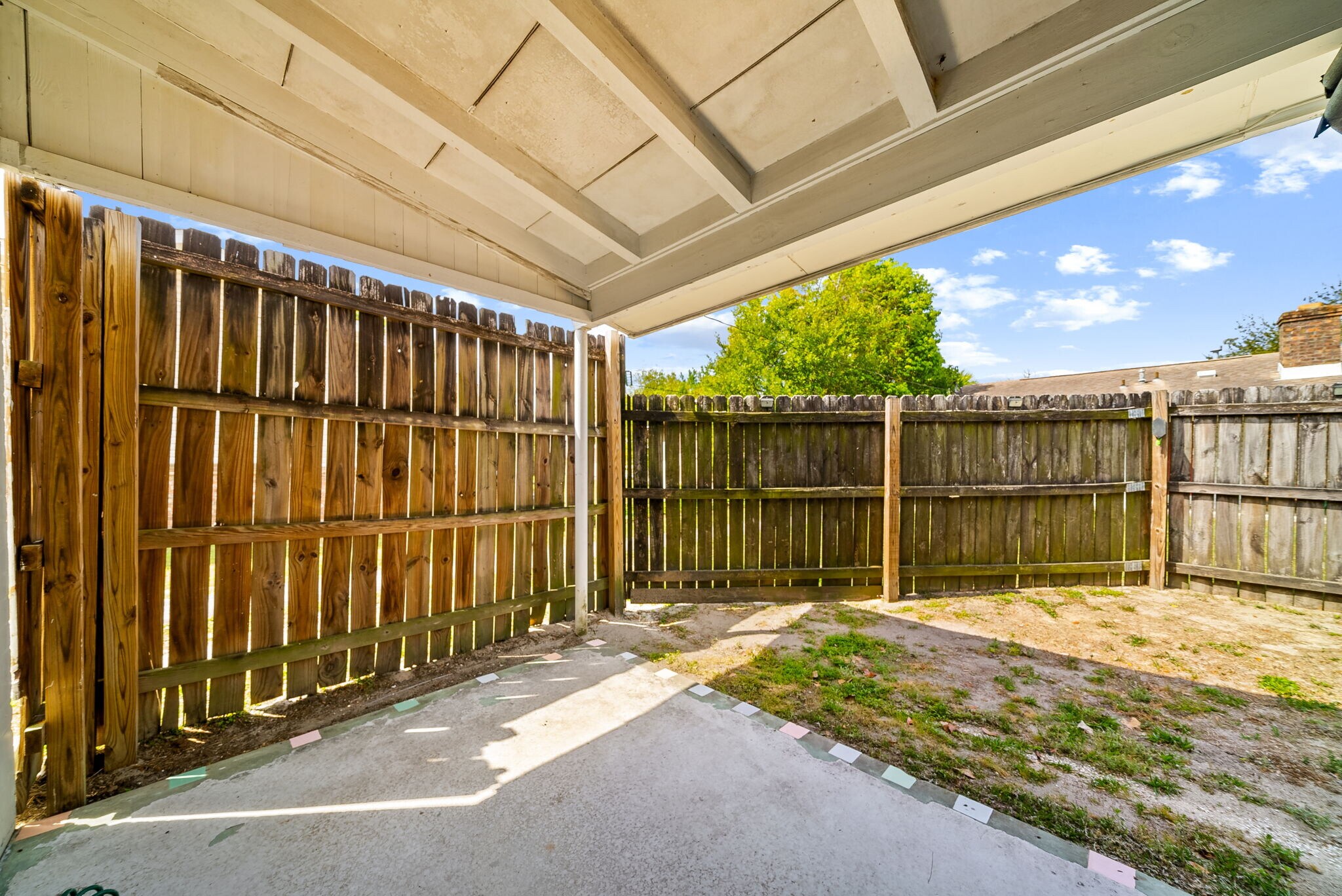 Building Photo - 1211 Friendship Ave