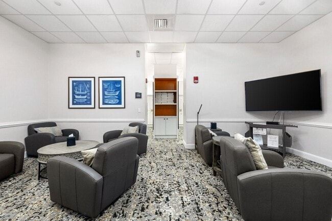 Building Photo - 17099 Ryton Ln