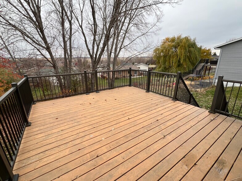 Building Photo - 5409 King Arthur Dr NW