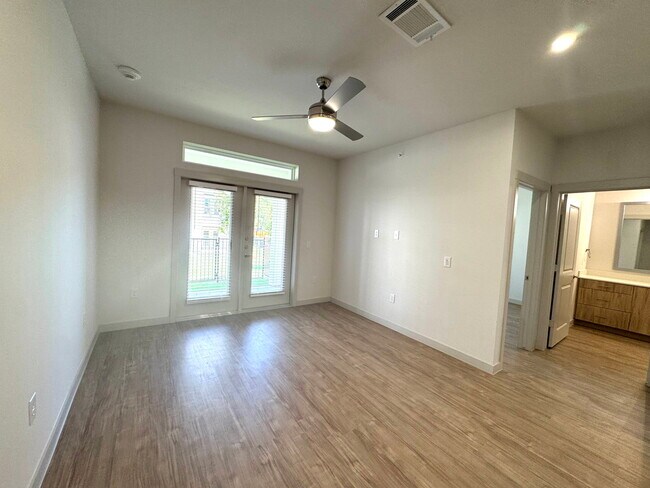Building Photo - 6300 Co Rd 124