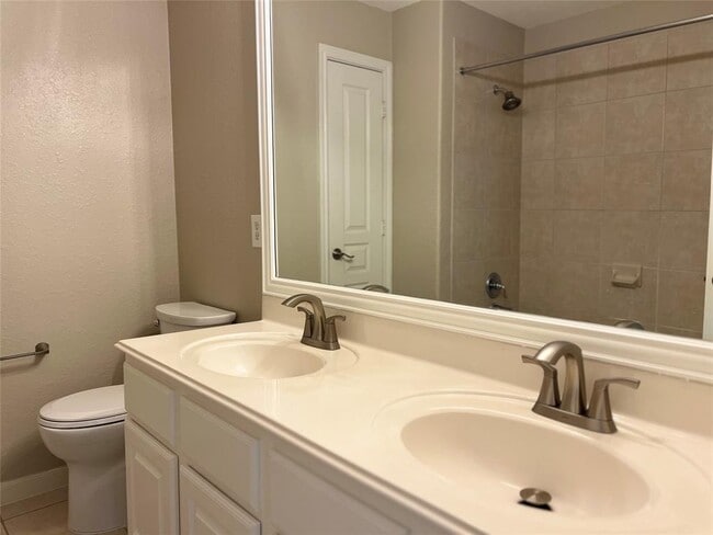 Building Photo - 519 Savannah Springs Way