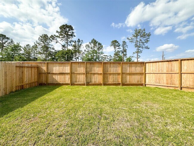 Building Photo - 7806 Alset Dr