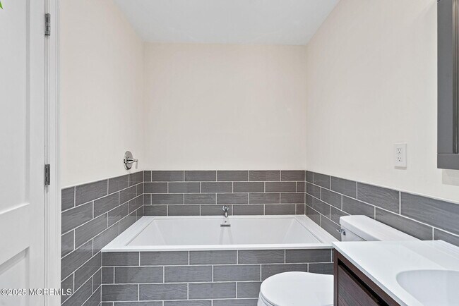 Building Photo - 458 Newtons Corner Rd