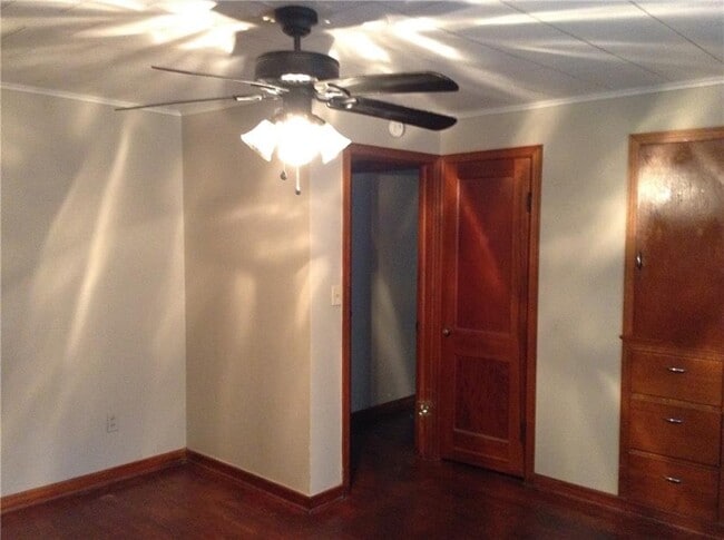 Building Photo - 2090 S Mt Olive St