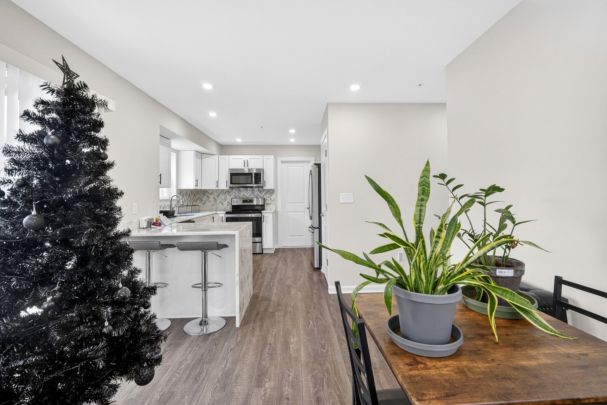 Building Photo - 4833 Gunther St