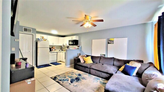 Building Photo - 4772 Walden Cir