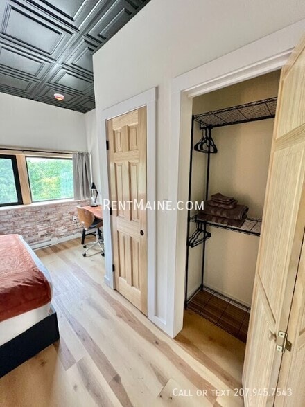 Building Photo - 113 N Lancey St