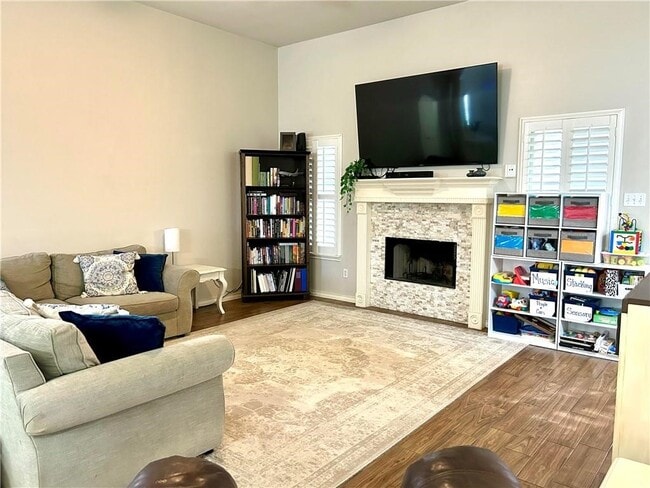 Building Photo - 7005 Vineyard Dr