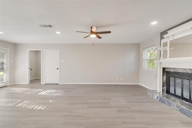 Building Photo - 4923 Haywood Pkwy