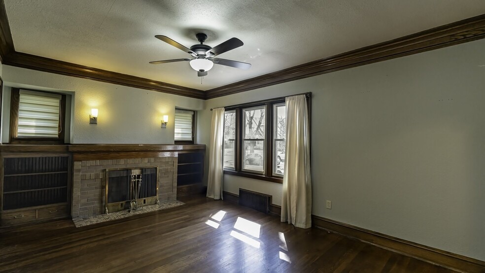 Building Photo - 3260 N 50th St