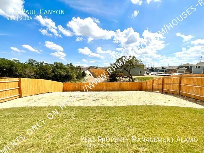 Building Photo - 576 Paul Cyn