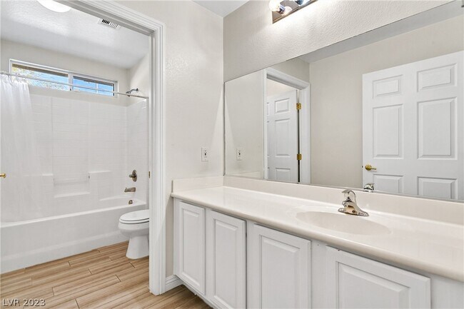 Building Photo - 5370 Cholla Cactus Ave