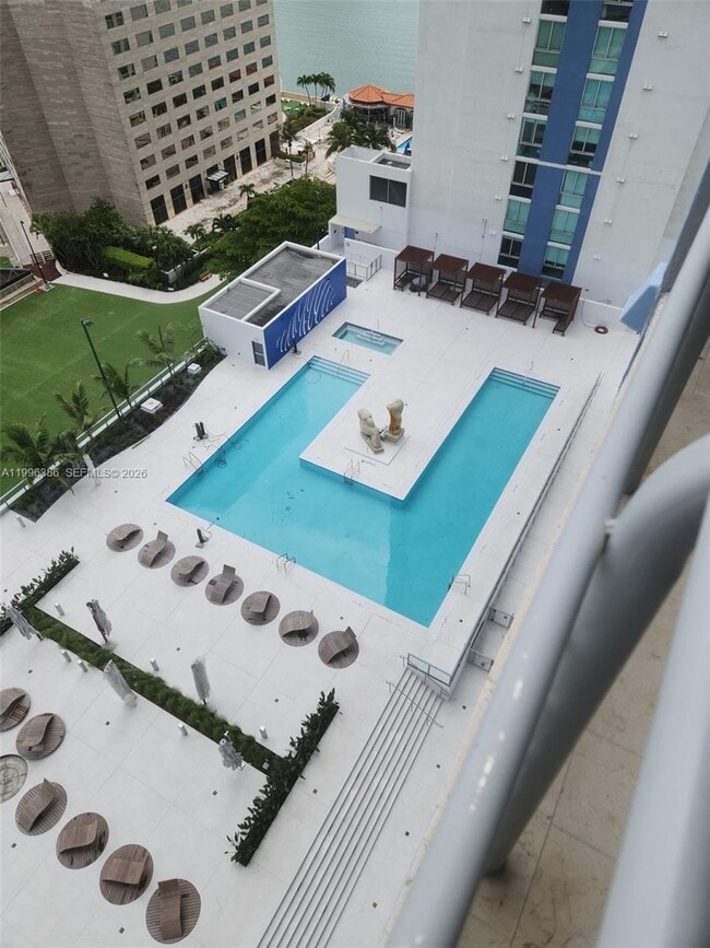 Building Photo - 325 S Biscayne Blvd