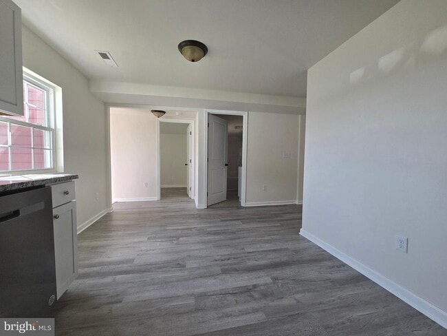 Building Photo - 34 South Main Street