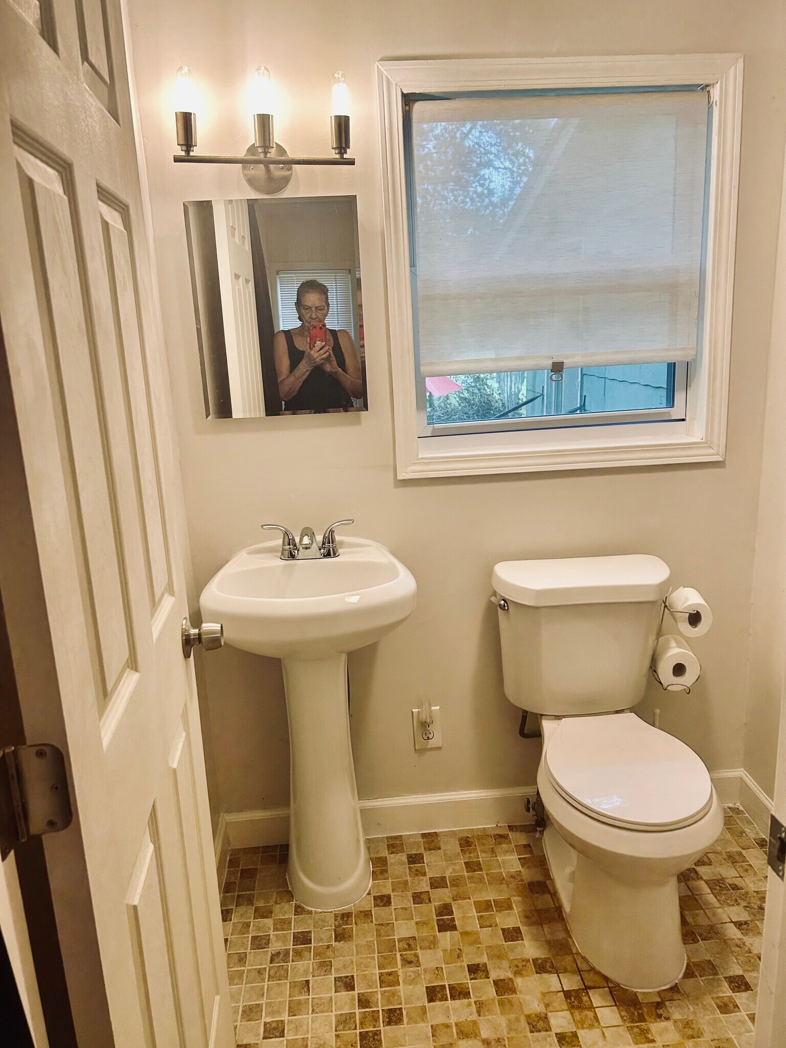 Master bath - 4037 Hamilton Rd