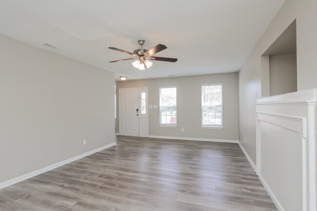 Building Photo - 11807 Golden Maple Ln