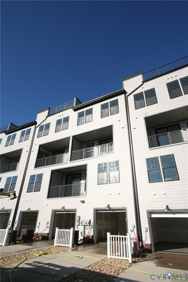 Building Photo - 13226 Coalfield Station Ln