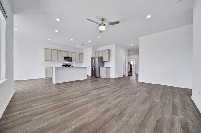 Building Photo - 12115 Blue Coast Ln