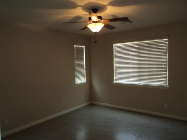 Building Photo - 269 Prestwick Ct