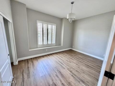 Building Photo - 5228 E Bluefield Ave