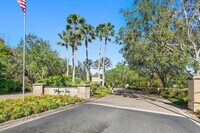 Building Photo - 44 Ocale Ct