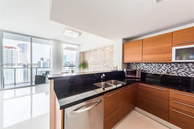 Building Photo - 244 Biscayne Blvd