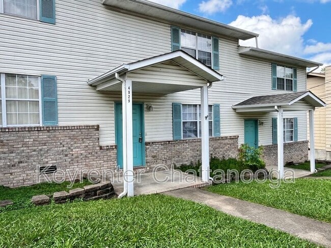 Building Photo - 4929 Brighton Ln