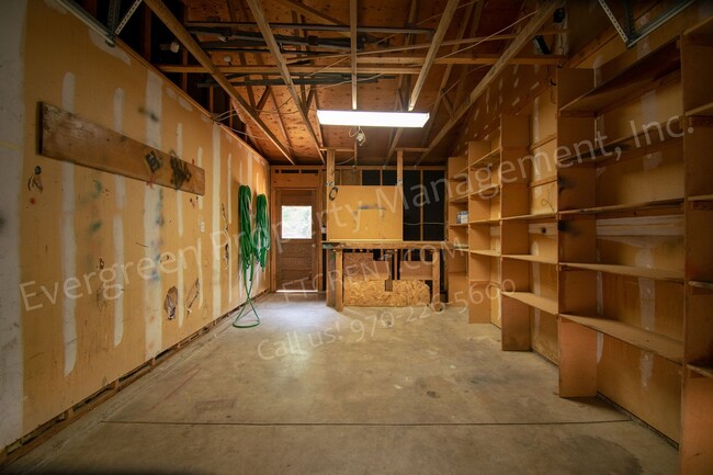 Building Photo - 3 Bedroom, 2 Bath Home in Fort Collins!