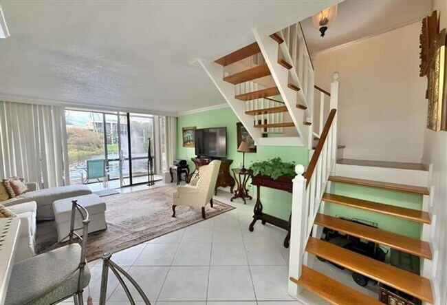 Building Photo - 2910 SW 87th Terrace
