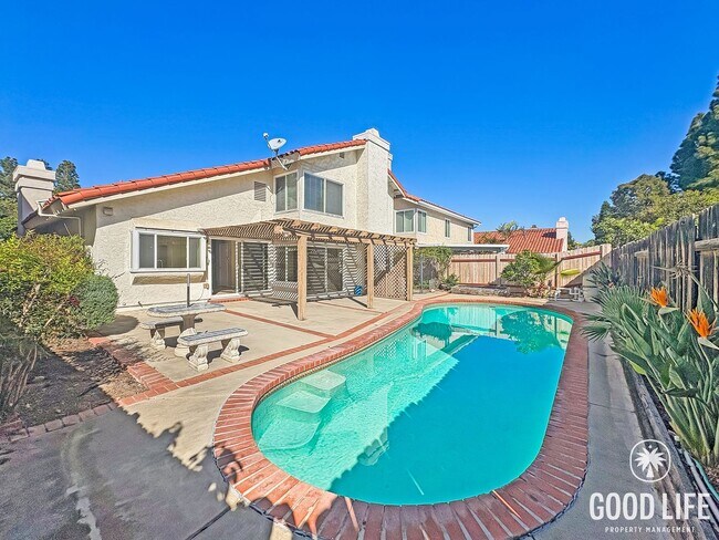 Building Photo - Spacious Rancho Peñasquitos Pool Home with Vaulted Ceilings & Swimming Pool