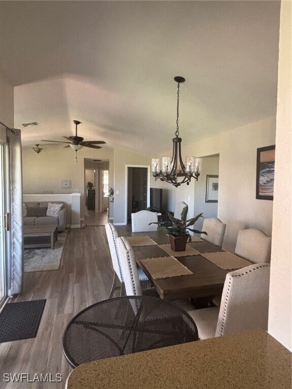 Building Photo - 940 Woodshire Ln