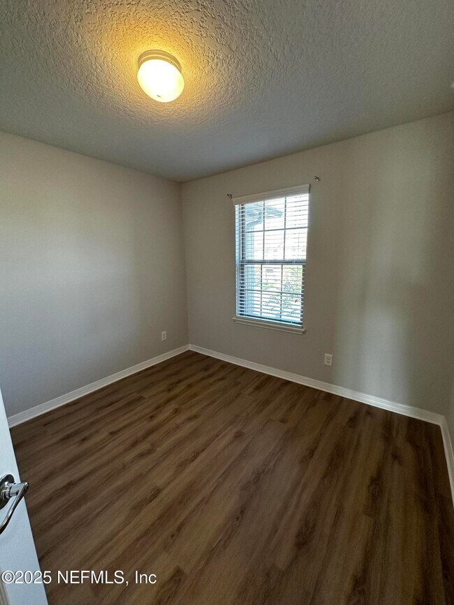 Building Photo - 7010 Butterfly Ct