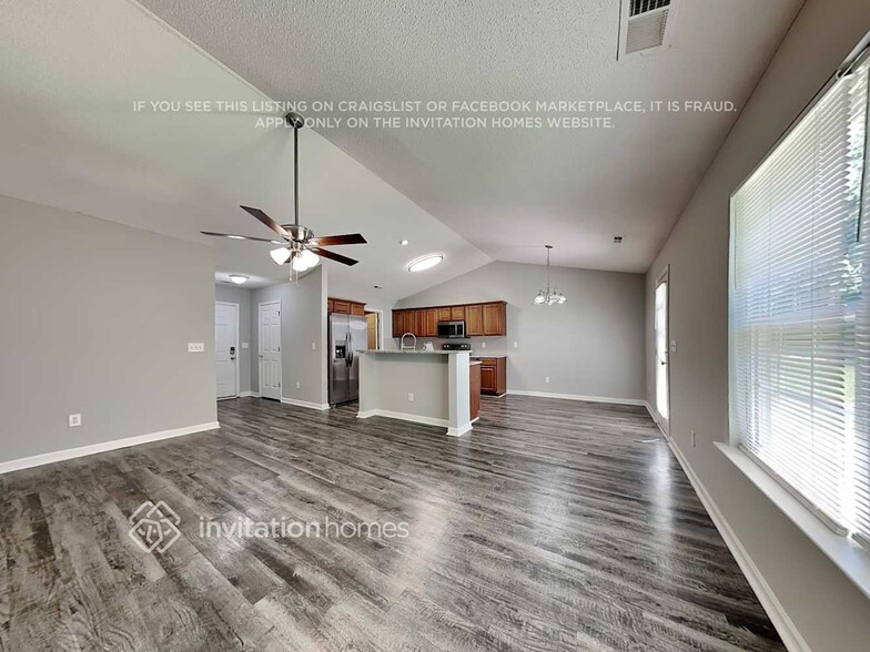 Building Photo - 3516 Hirank Ct