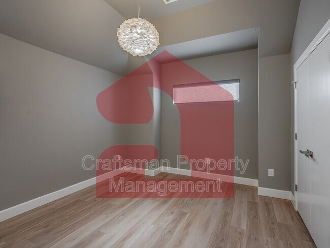 Building Photo - 17413 Melville Ln