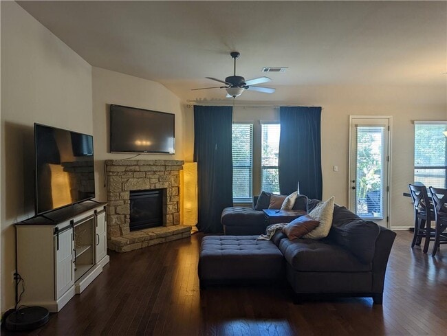 Building Photo - 237 Archipelago Trail