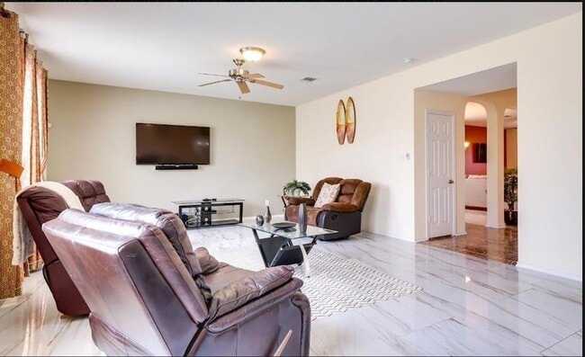 Building Photo - 1109 Renaissance Trail